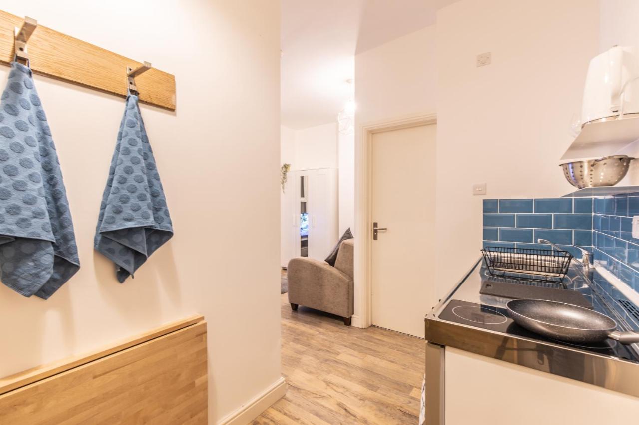 Cosy Modern Apartment, Grand Victorian Building, 5 Mins To Coventry City Centre Экстерьер фото