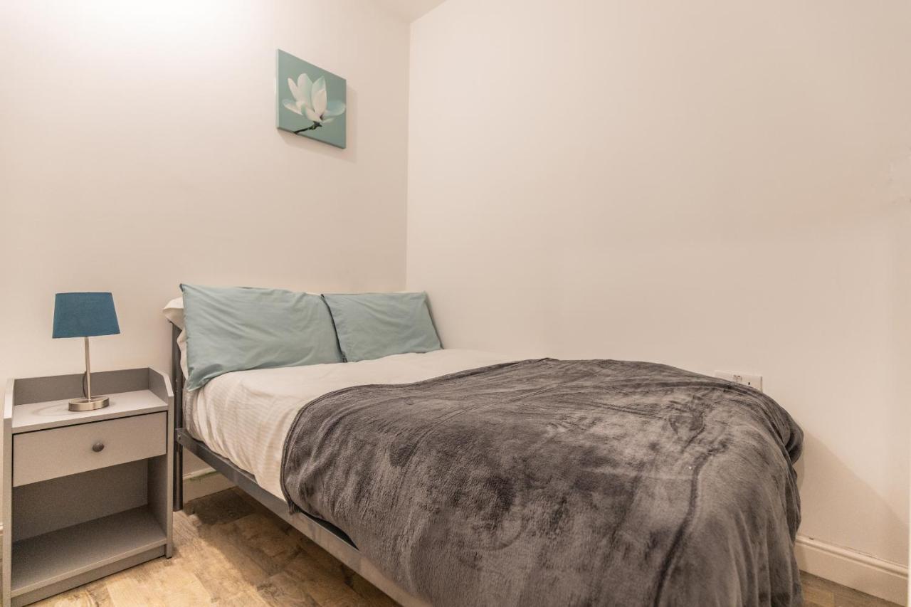 Cosy Modern Apartment, Grand Victorian Building, 5 Mins To Coventry City Centre Экстерьер фото